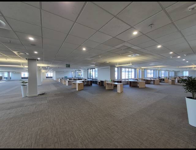 1,563M² OFFICE TO LET IN SANDTON CENTRAL